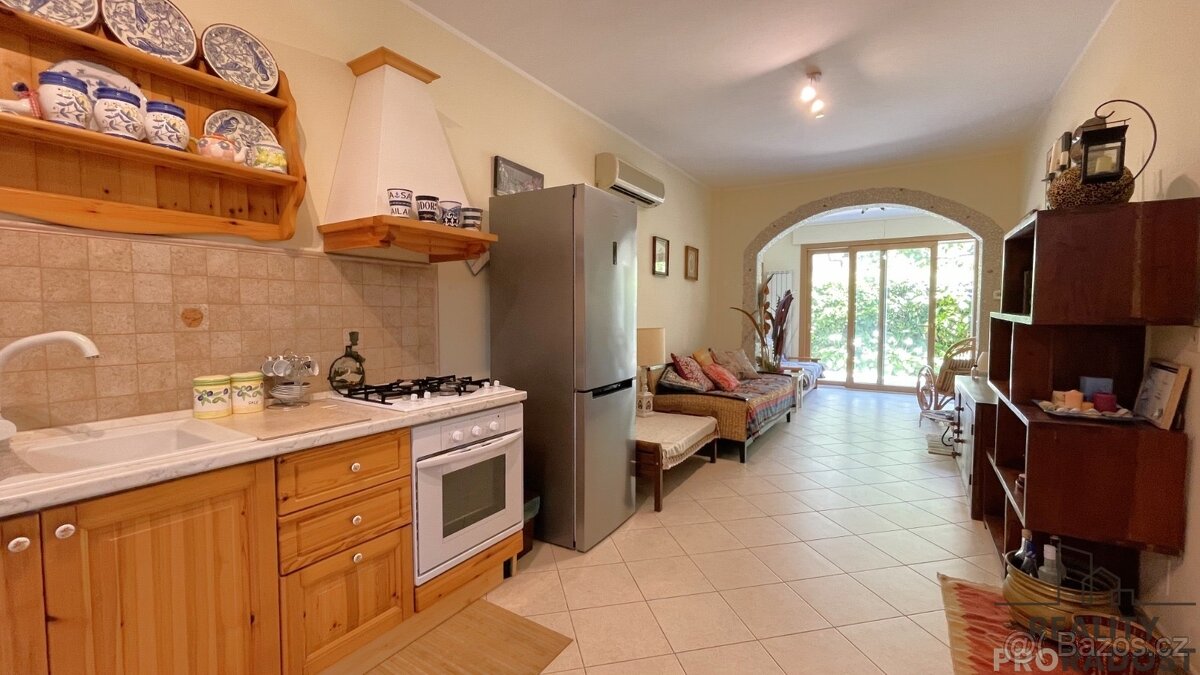 Prodej bytu 3+kk 100 m², via Europa, Silvi, Itálie