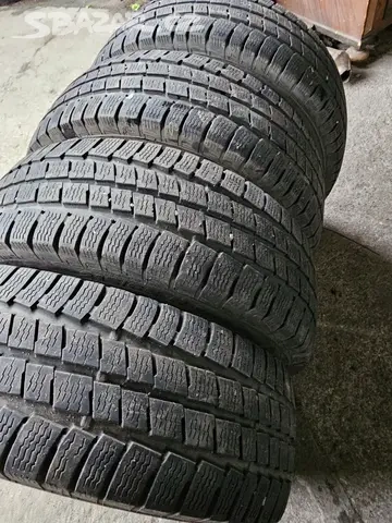 Prodám zimní Pneumatiky 215 65 R 16.C.