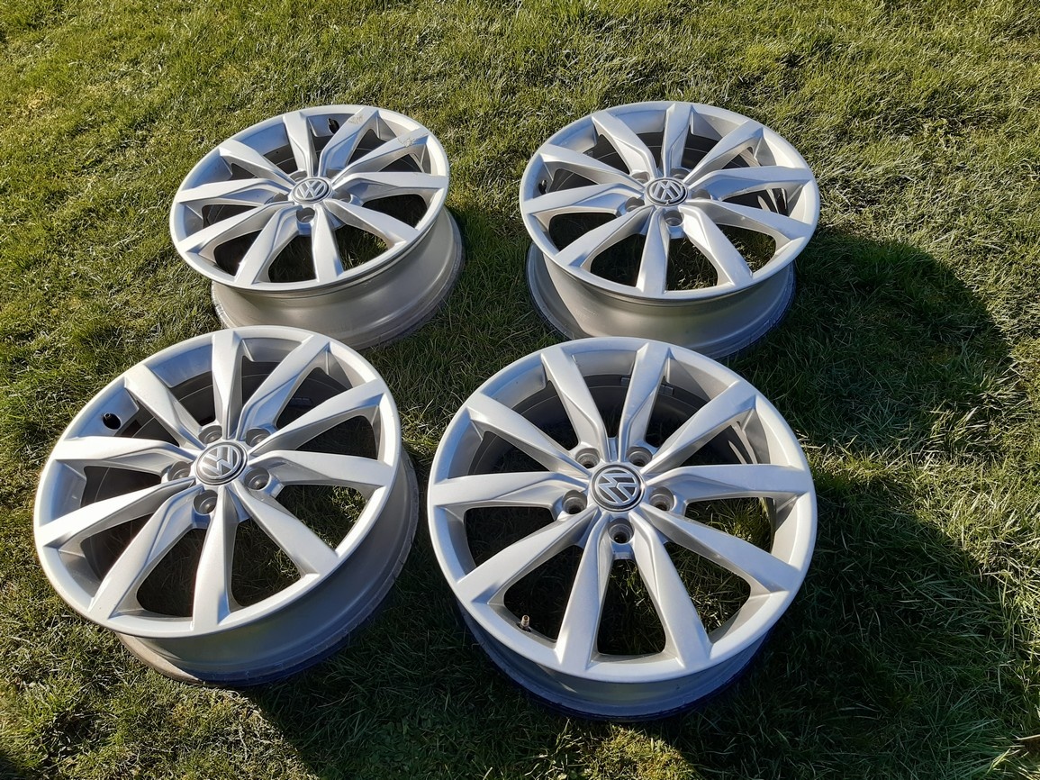 Krásné orig. Alu Volkswagen roztec 5x112 17 ET48