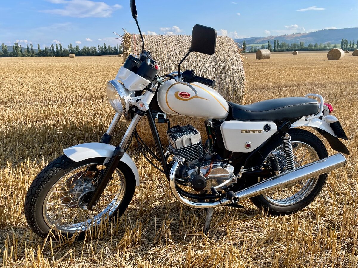 Jawa 350 Californian, bílá perleť, český TP, STK 2027