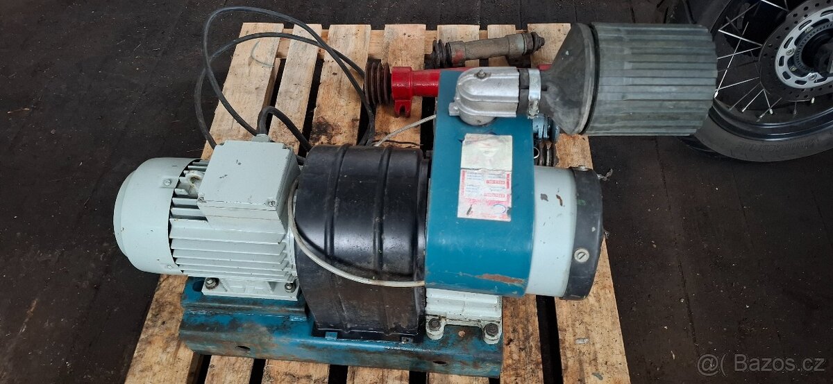 Kompresor Orlík Ek-17,málo používaný,funkční.