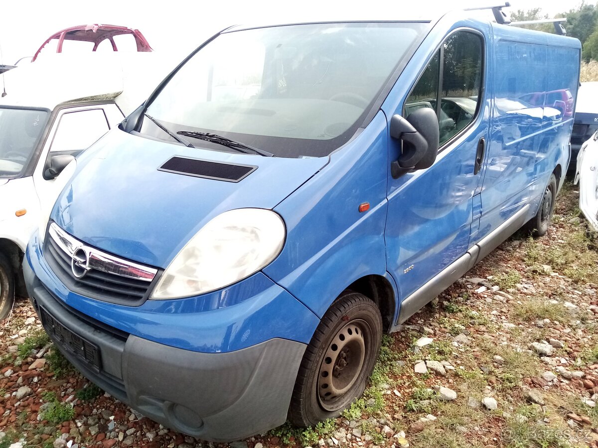 Opel Vivaro 2.0 84 kW r.v. 2007