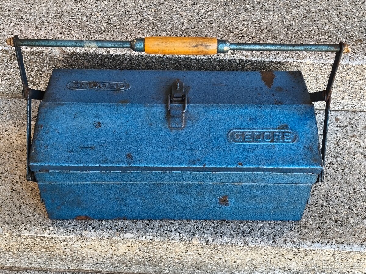 Prodám Gedore L box na nářadí modrá.