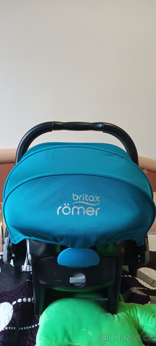 PRODÁM AUTOSEDAČKU, VAJÍČKO BRITAX ROMER