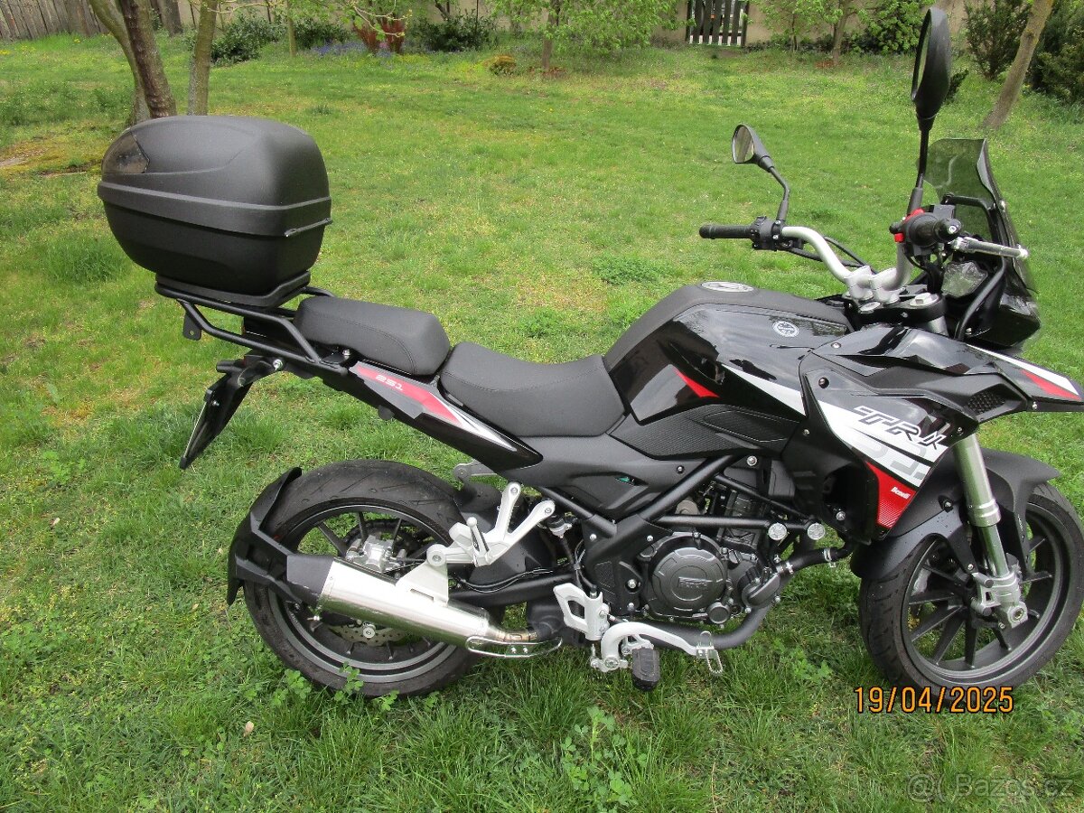 Prodej - Benelli TRK 251