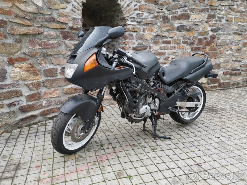 HONDA CBR 1000F