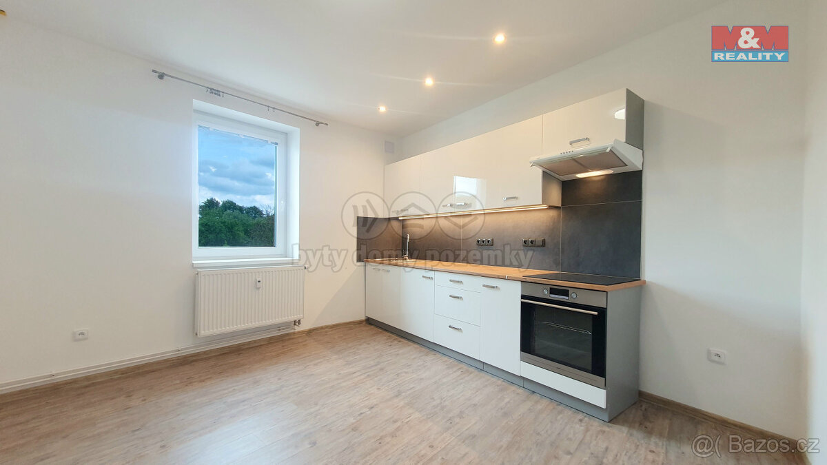 Pronájem bytu 2+kk, 49 m², Rožďalovice, ul. Revoluční