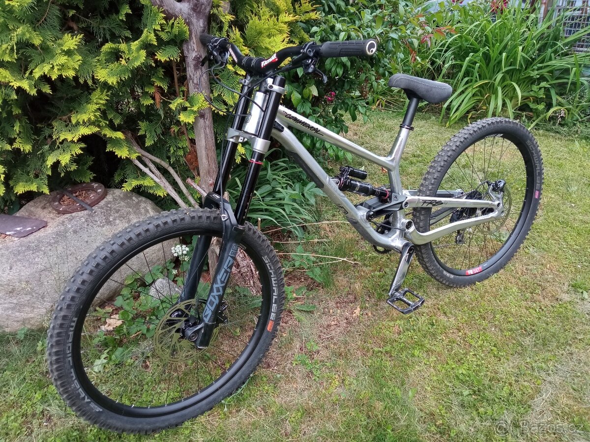 Commencal Furious