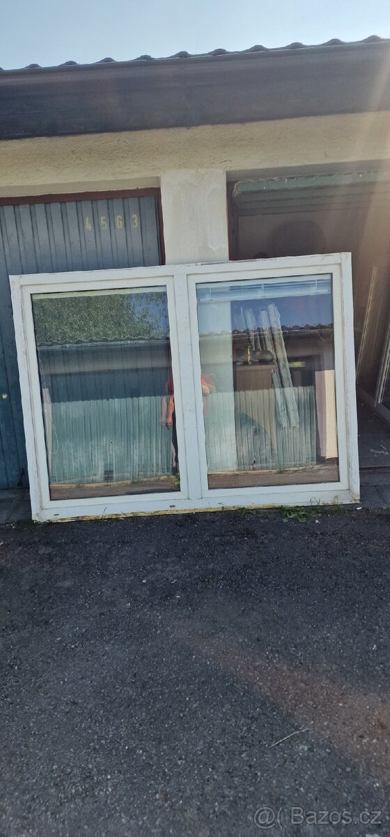 Plastove okno 11ks