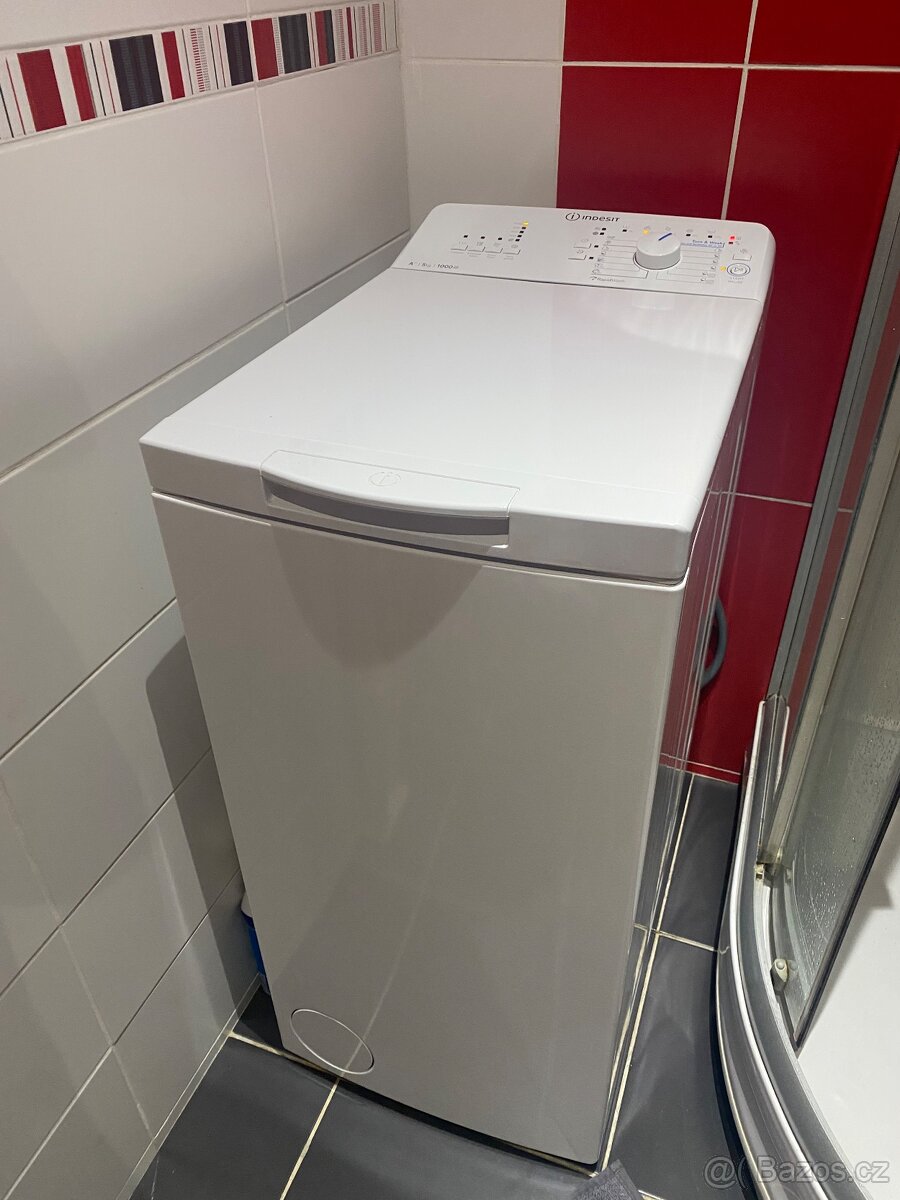 Pračka Indesit