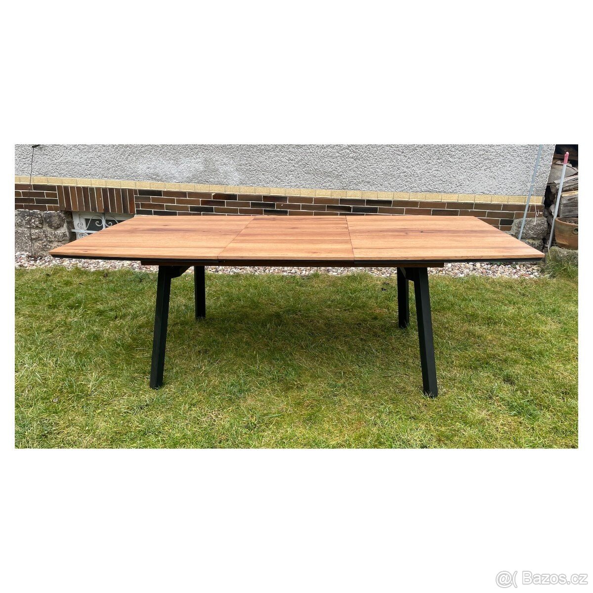 Rozkládací stůl Halmstad – masivní dub, 160–220 cm