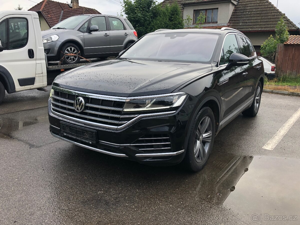 Volkswagen Touareg 3,0 TDI V6 210 KW Panorama DPH