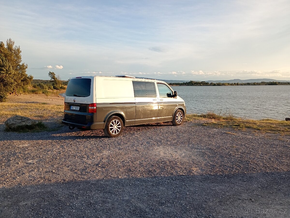 VW Transporter long 2.5 TDI