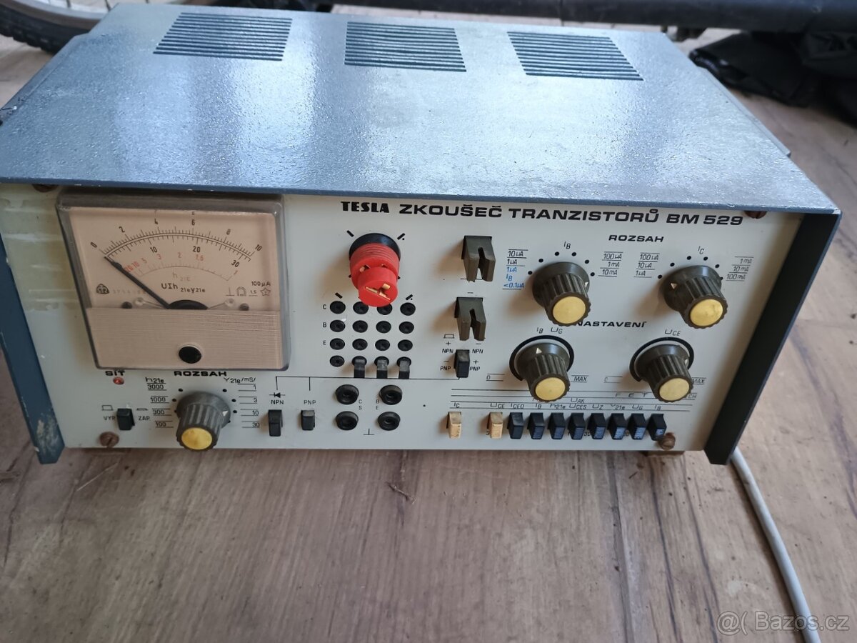 Laboratorní Zkoušeč Tranzistorů Tesla BM 529 - Funkční