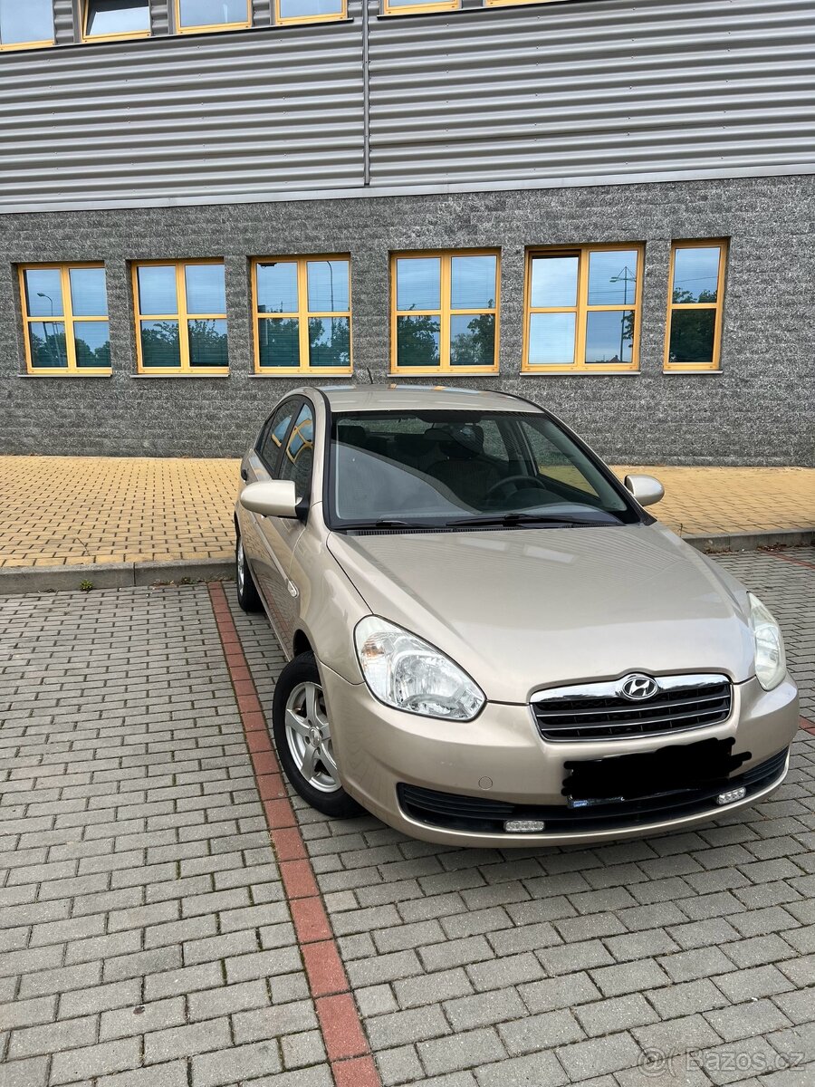 HUNDAI ACCENT Rv-2010 1.4 benzín 71 kw