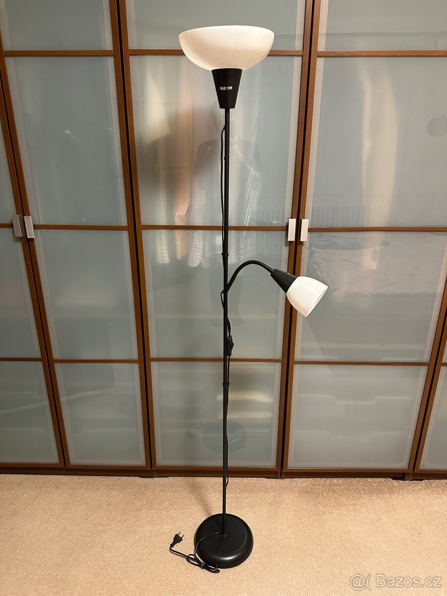 💡 Nabízím k prodeji: Stojací lampa IKEA