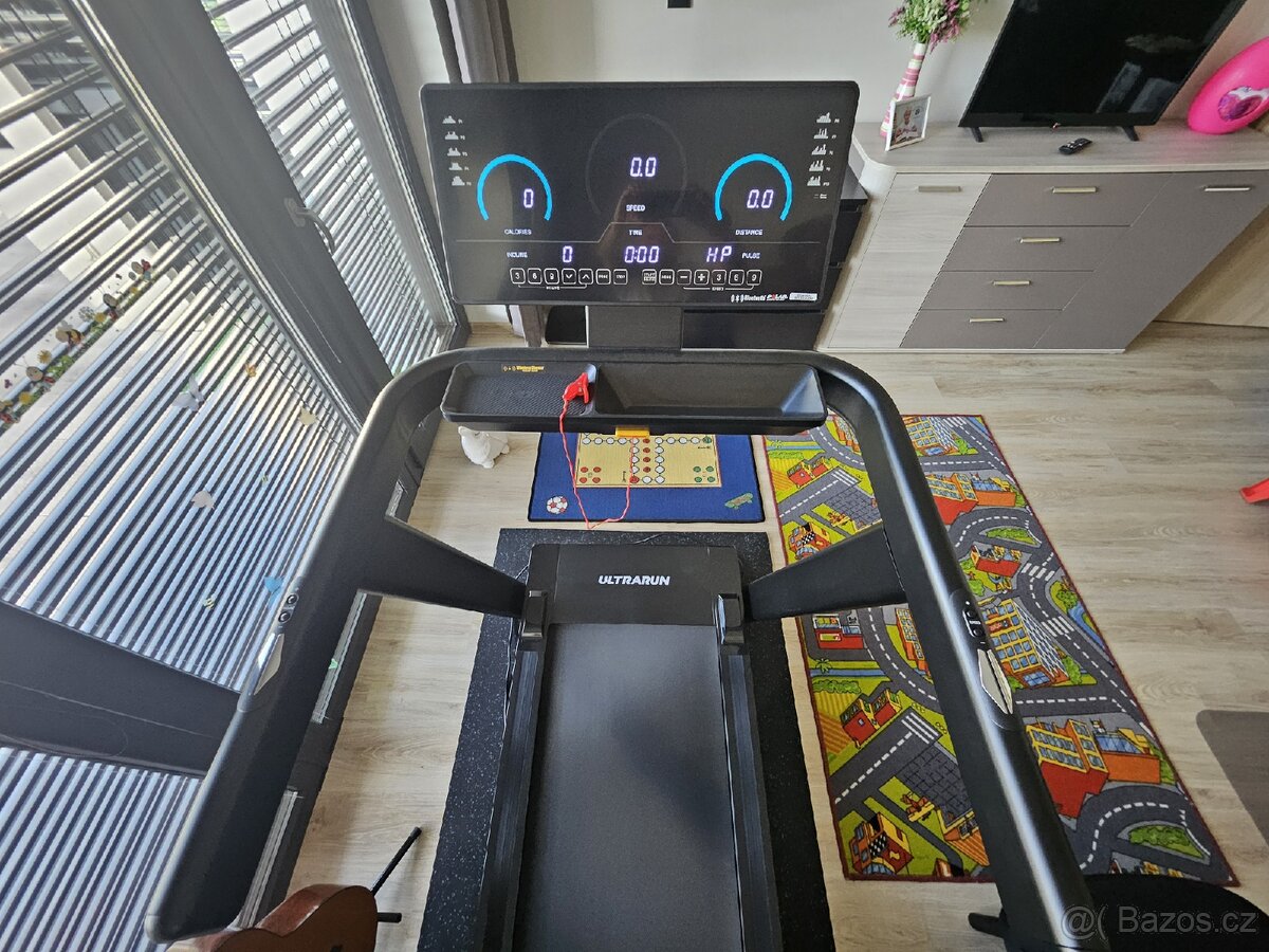 Prodám běžecký - chodici pás ULTRARUN 4100