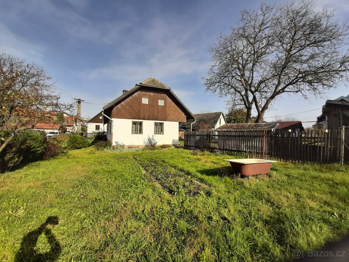 Pronajmu k rekreaci chalupu u Tábora s velkou zahradou