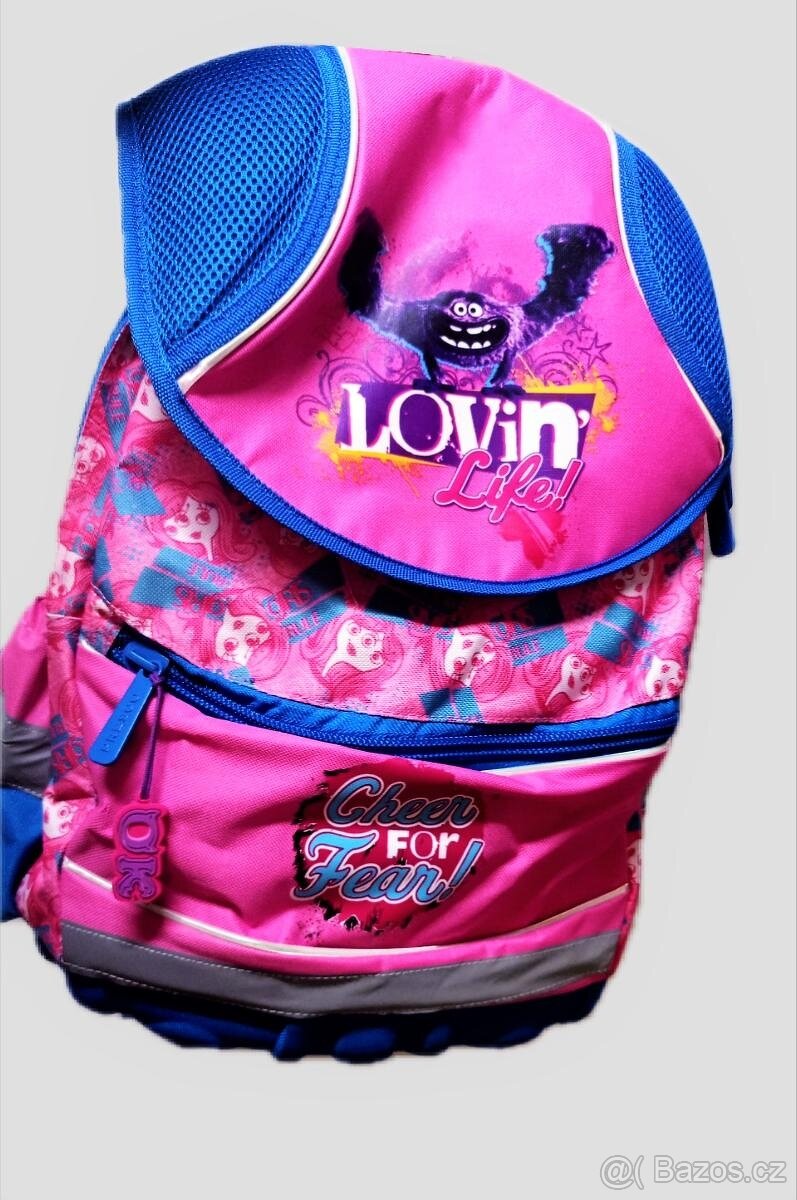 Holčičí školní batoh Walt Disney Příšerky.
