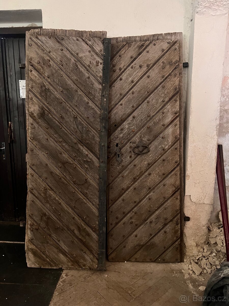 Staré dveře