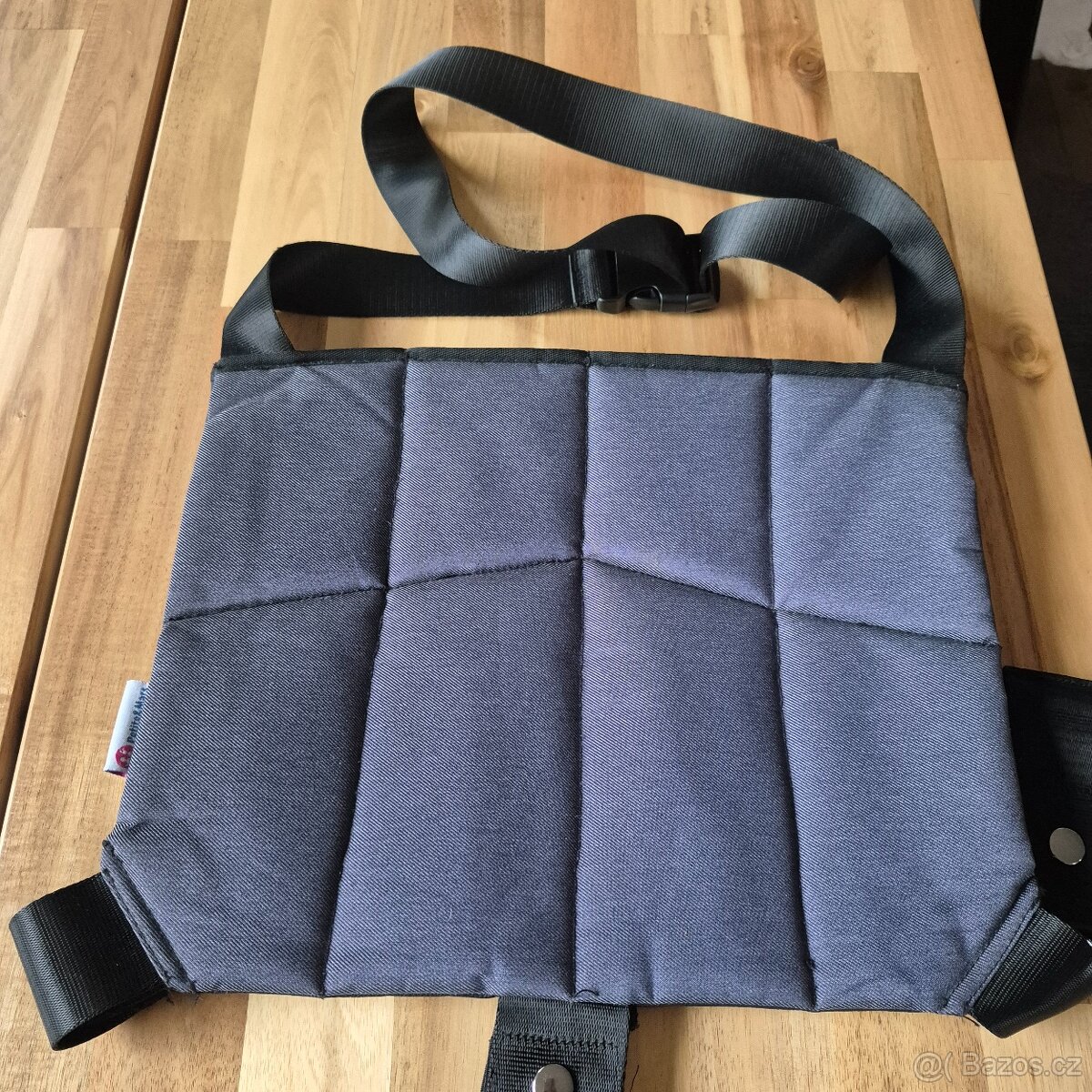 těhotenský bezpečnostní pás do auta