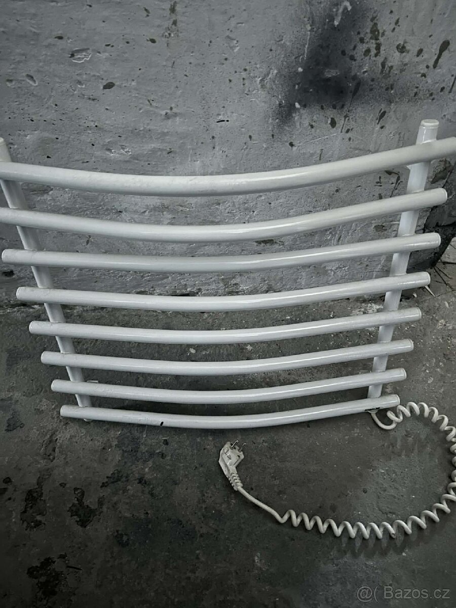 Elektrický sušak Ručníků