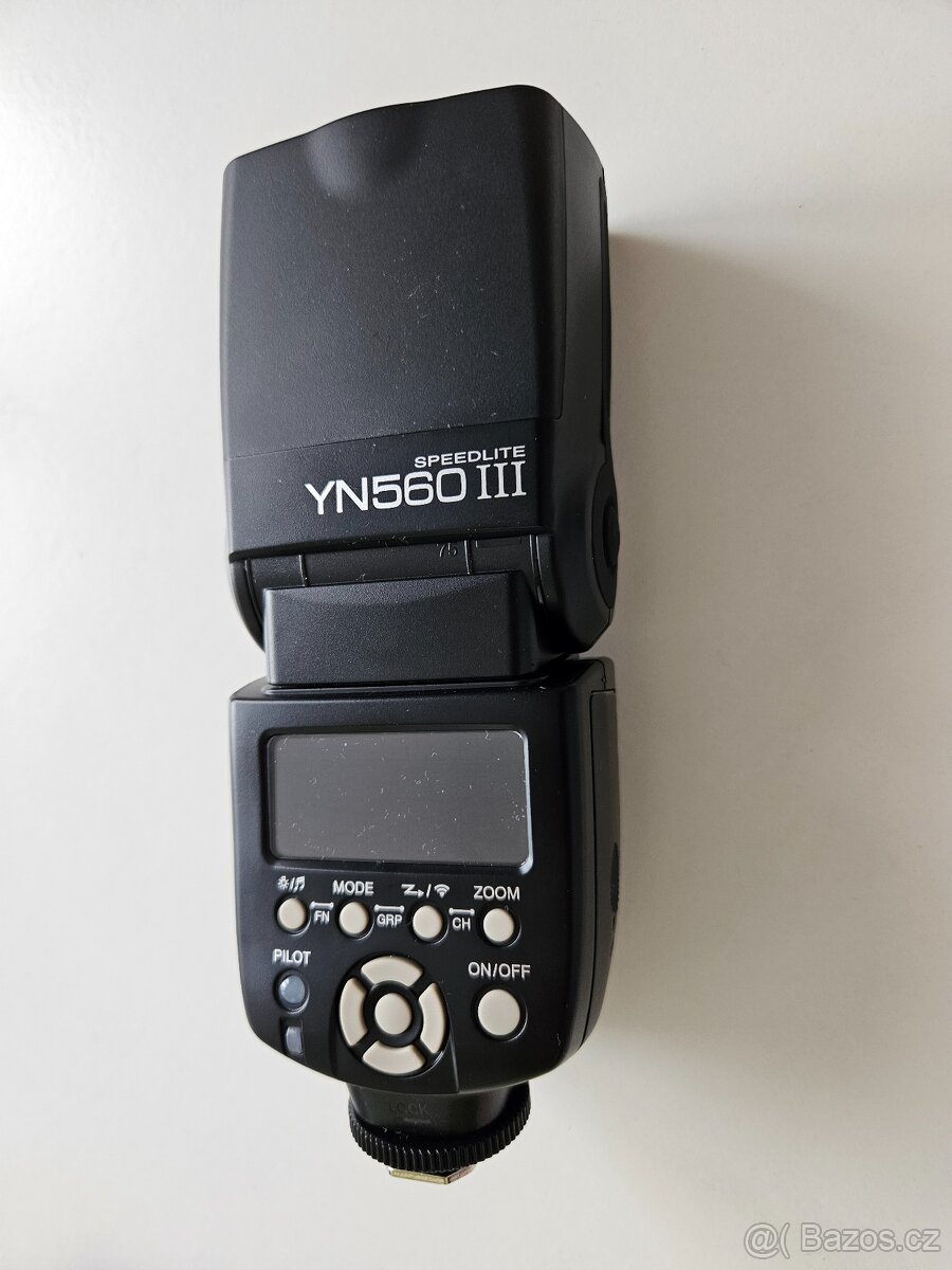 Prodam blesk YN560 III