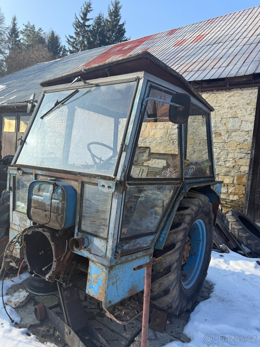 Prodám kabinu ze zetoru 6711