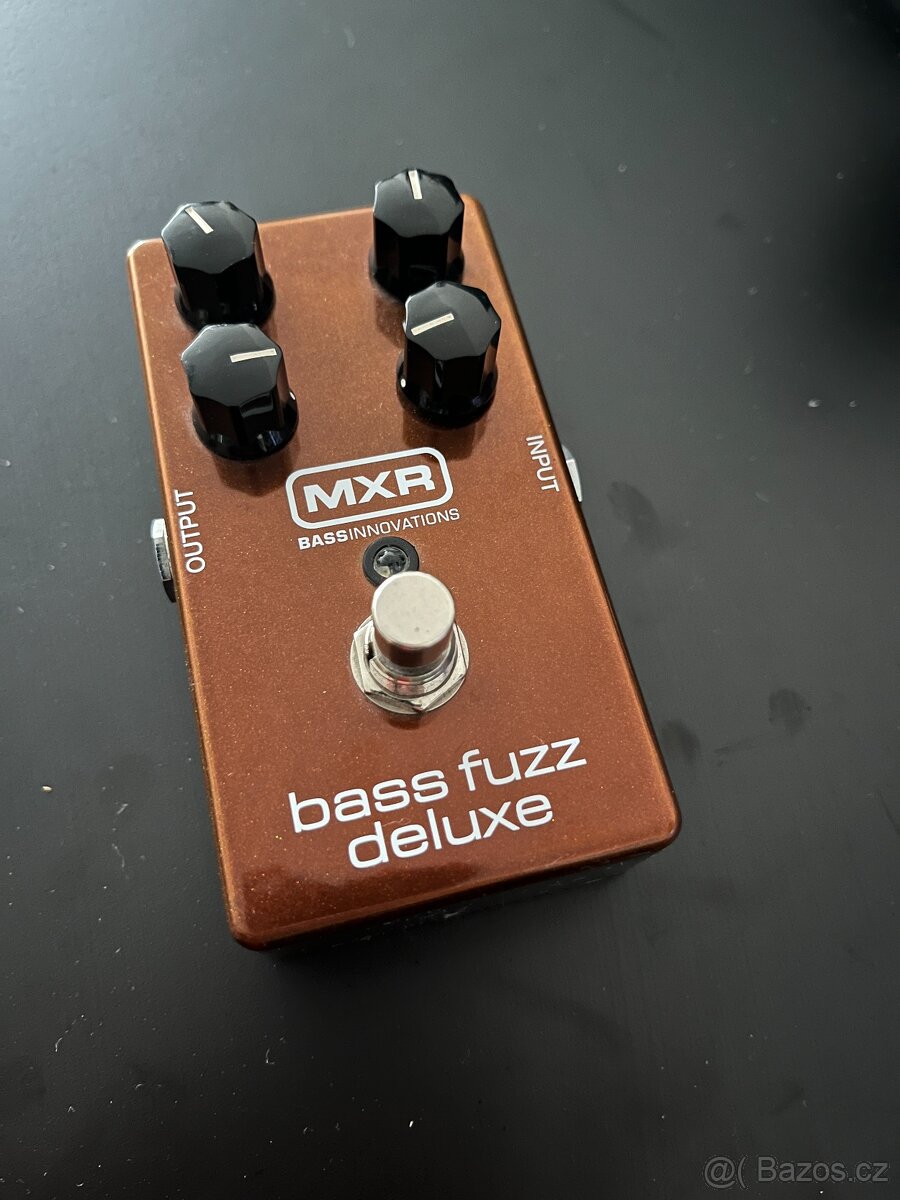 MXR bass fuzz deluxe