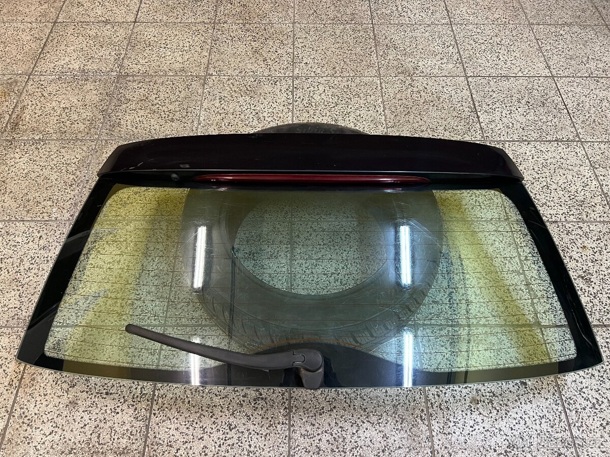Zadní kufrové sklo BMW E46 touring