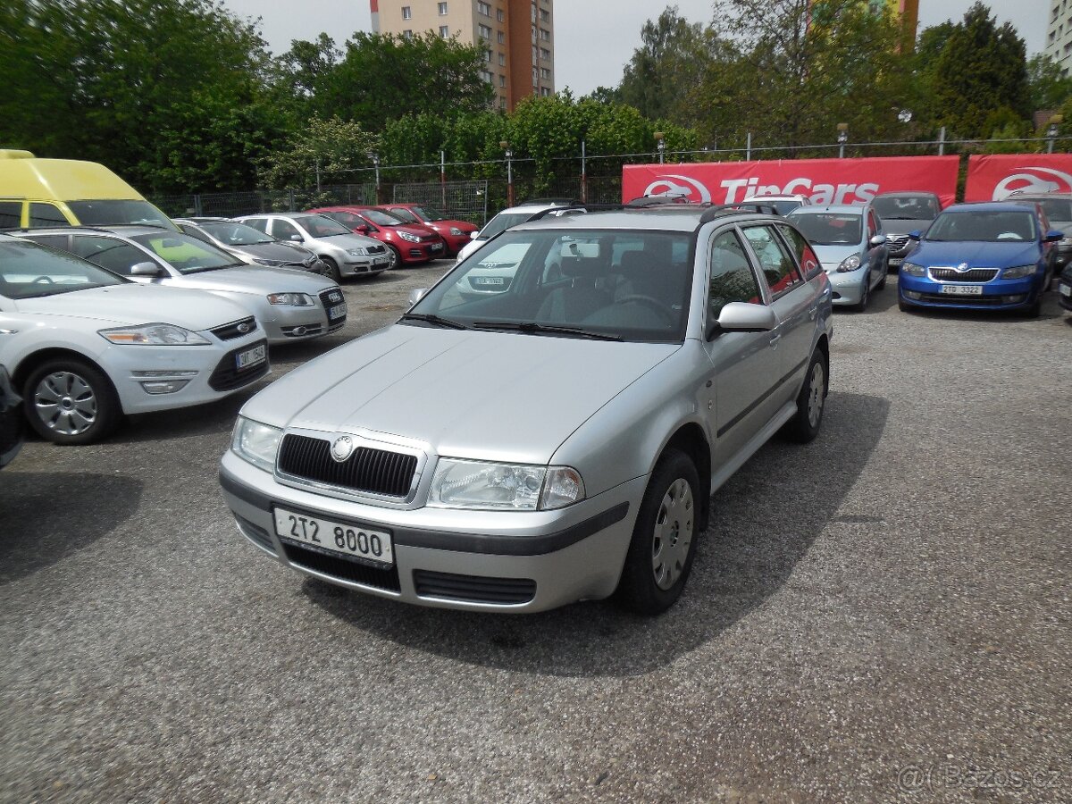 Prodám Škoda Octavia 1.6,75kw 2.maj