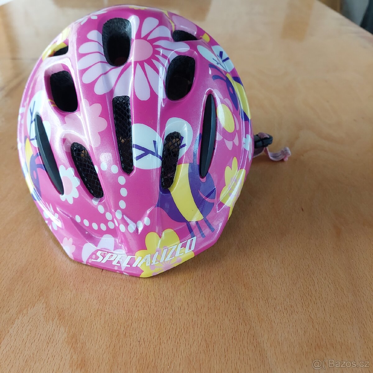 Dětská helma Specialized