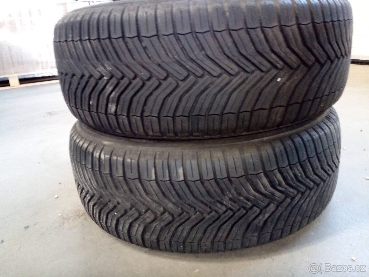 Celoroční 2 ks pneu zn. Michelin rozměr 205/55 R 16