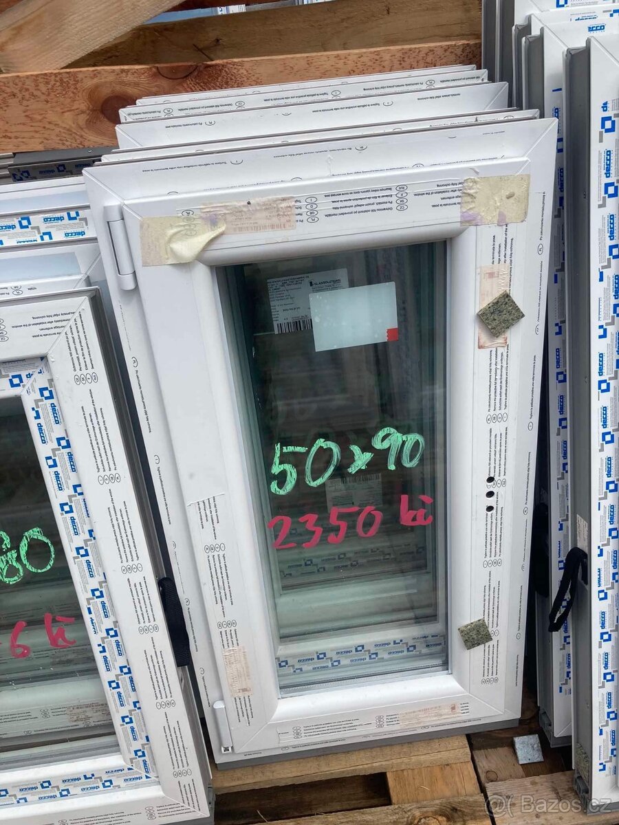 Prodám plastové okno 50x90