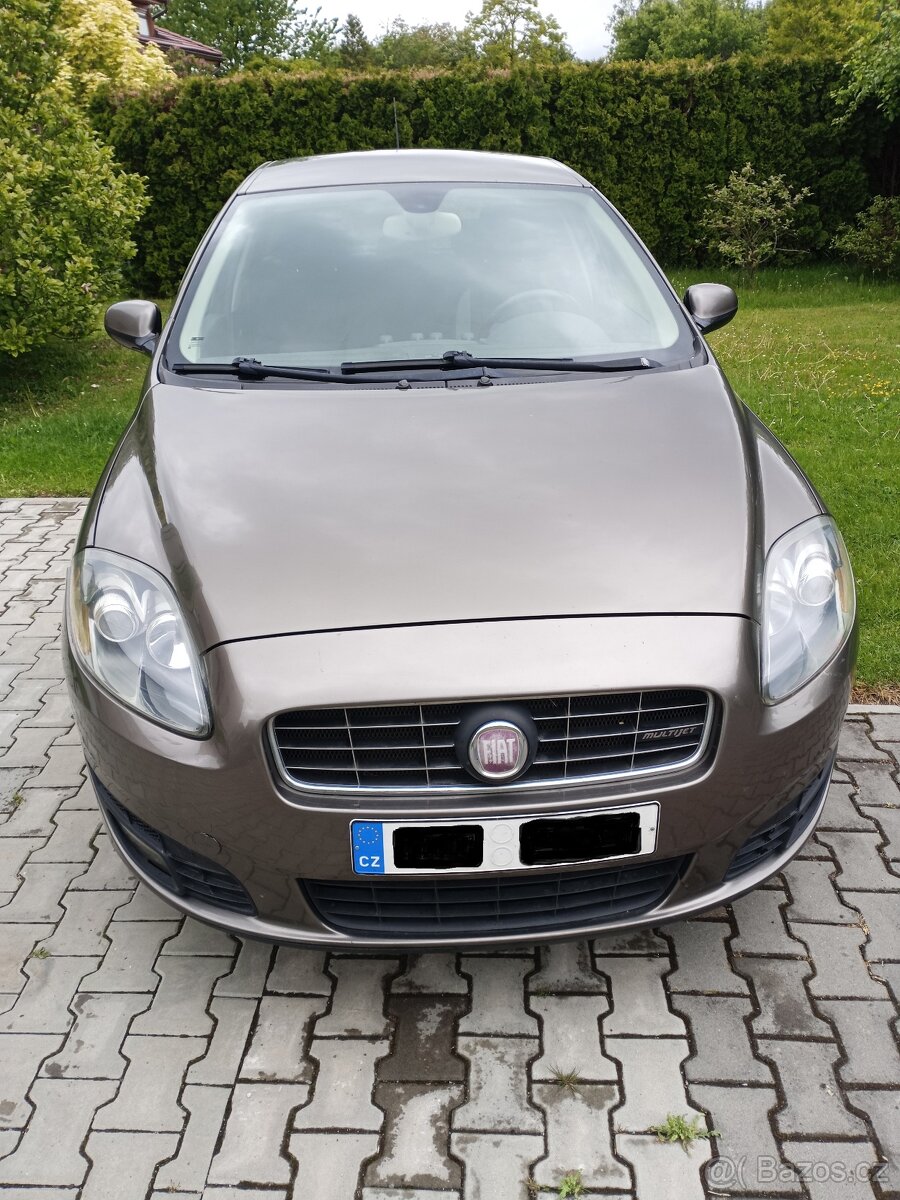 VYMĚNÍM za MENŠÍ   Fiat  Croma 1.9JTD 85kw