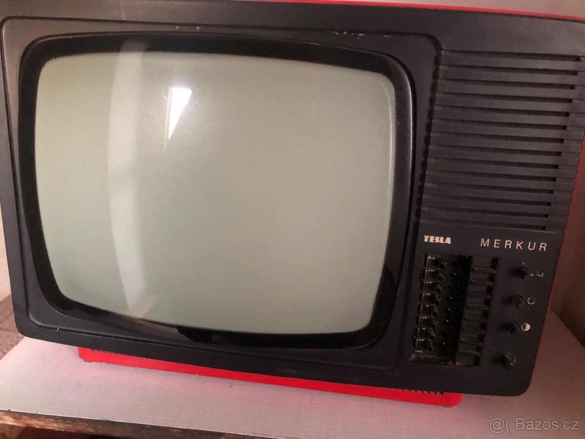Přenosný televizor Tesla