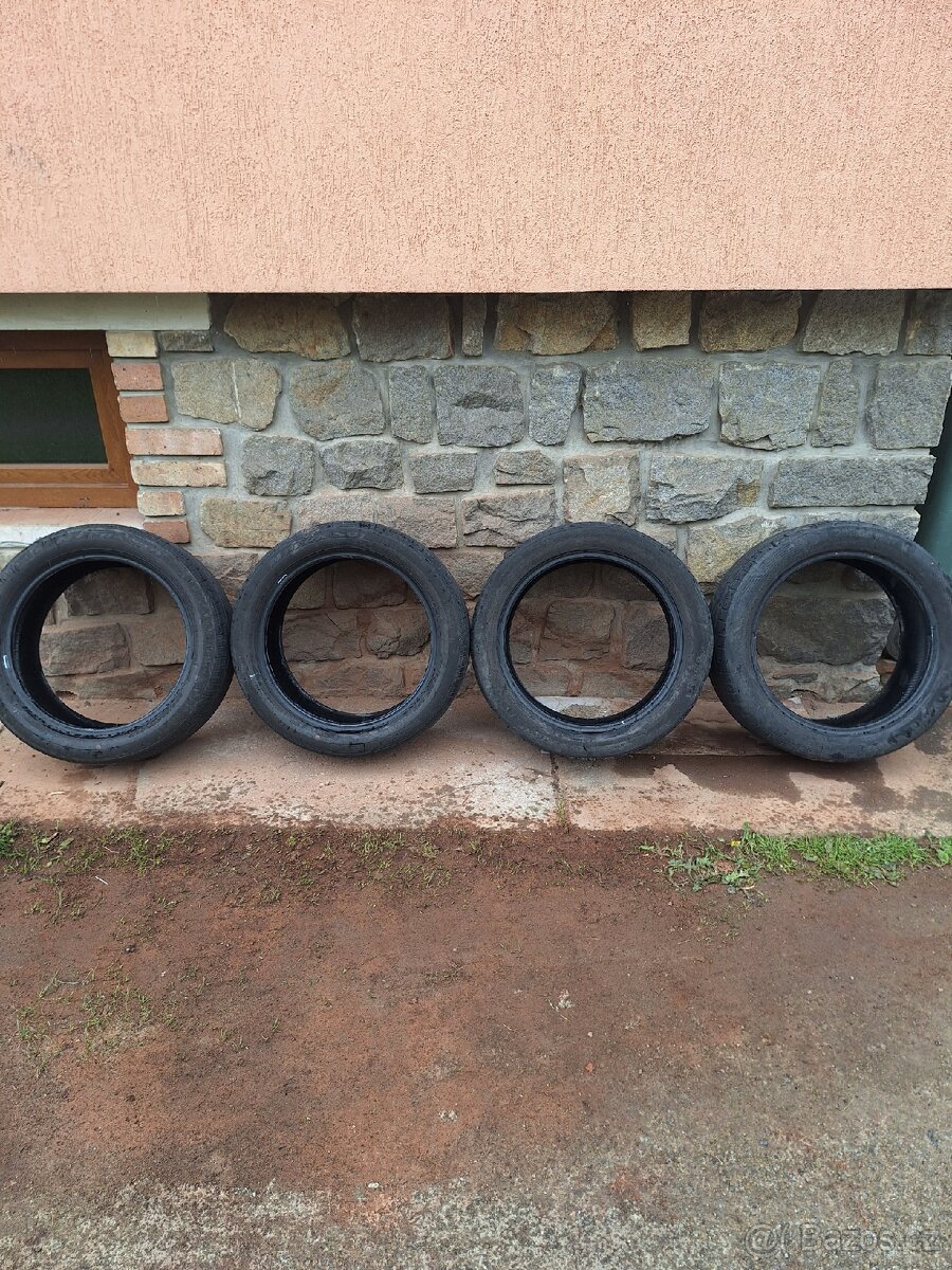 Letní pneu 205/50 R17