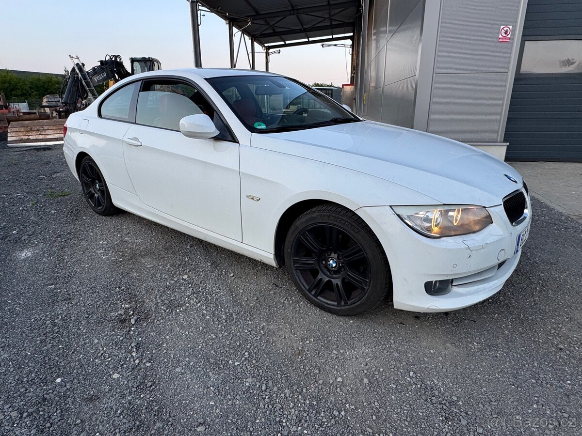 BMW 318i e92 LCI
