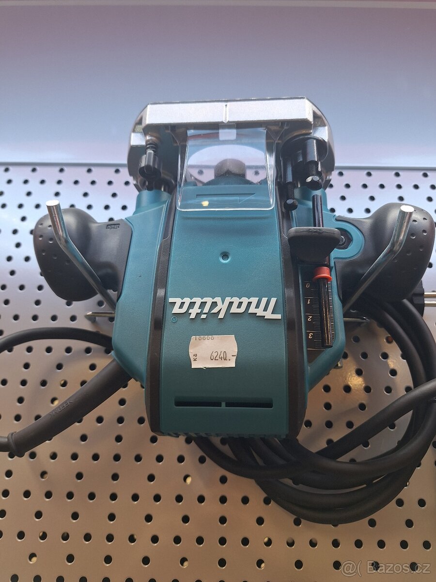 Makita - fréza horní RP 0900