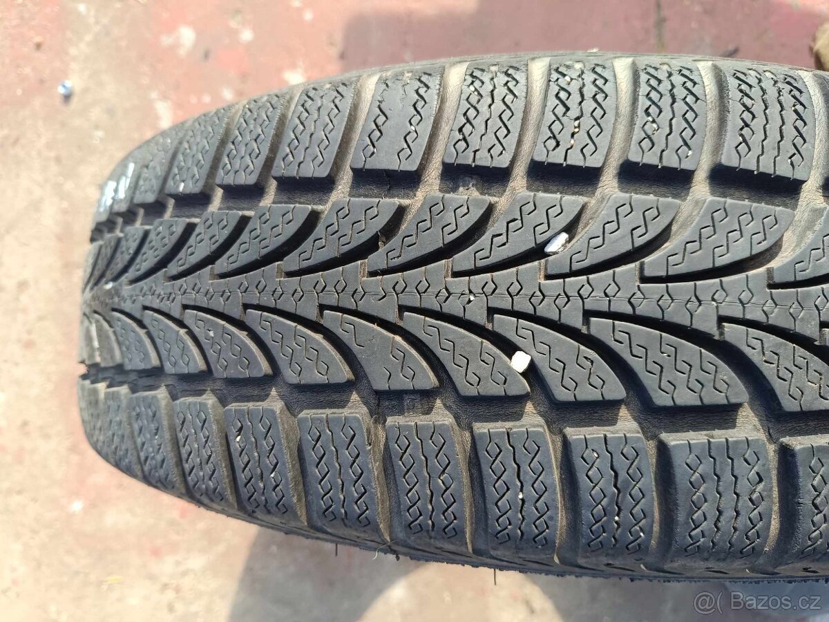 Nokian 185/65 R15