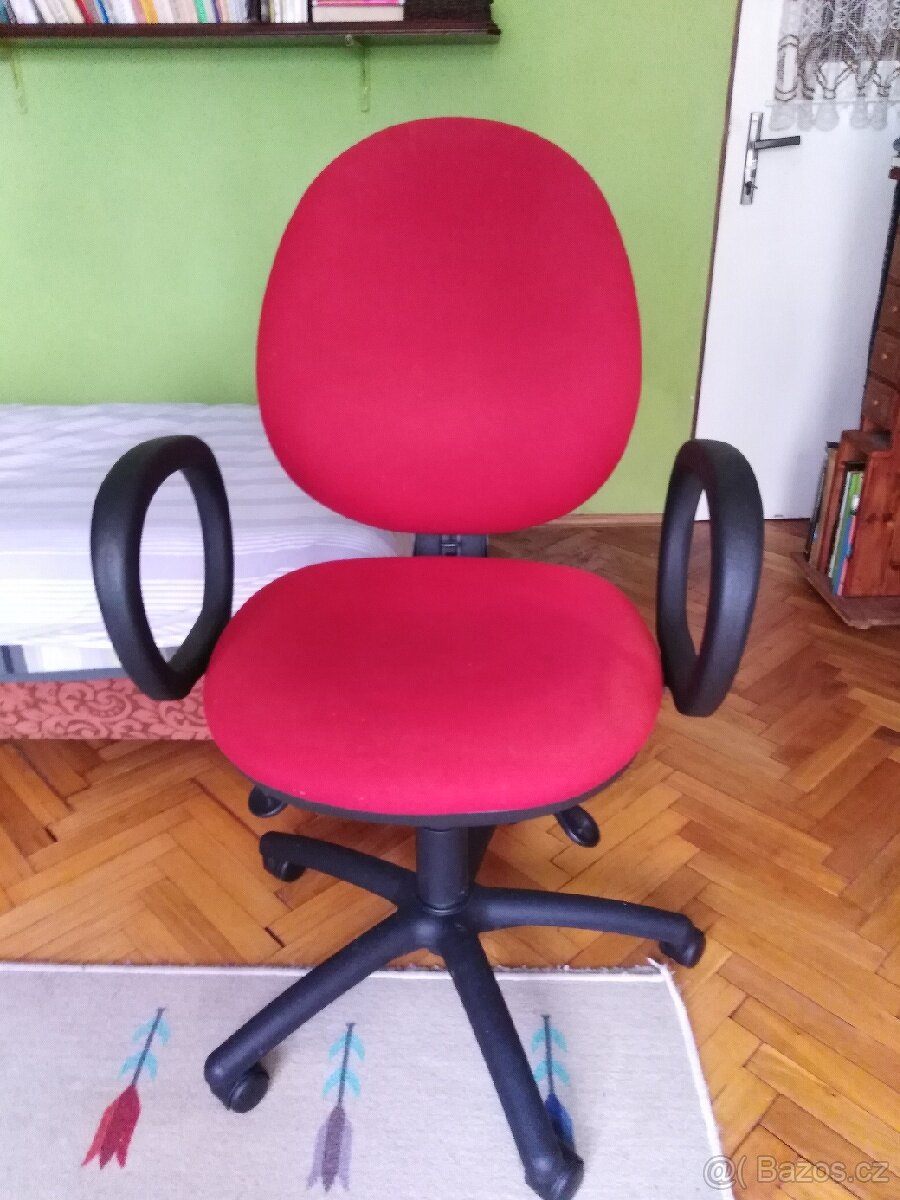 Kancelářské křeslo