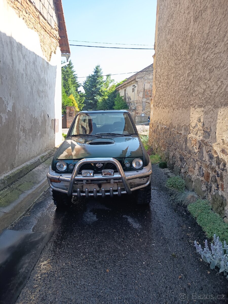 Díly Nissan terrano 2.7tdi