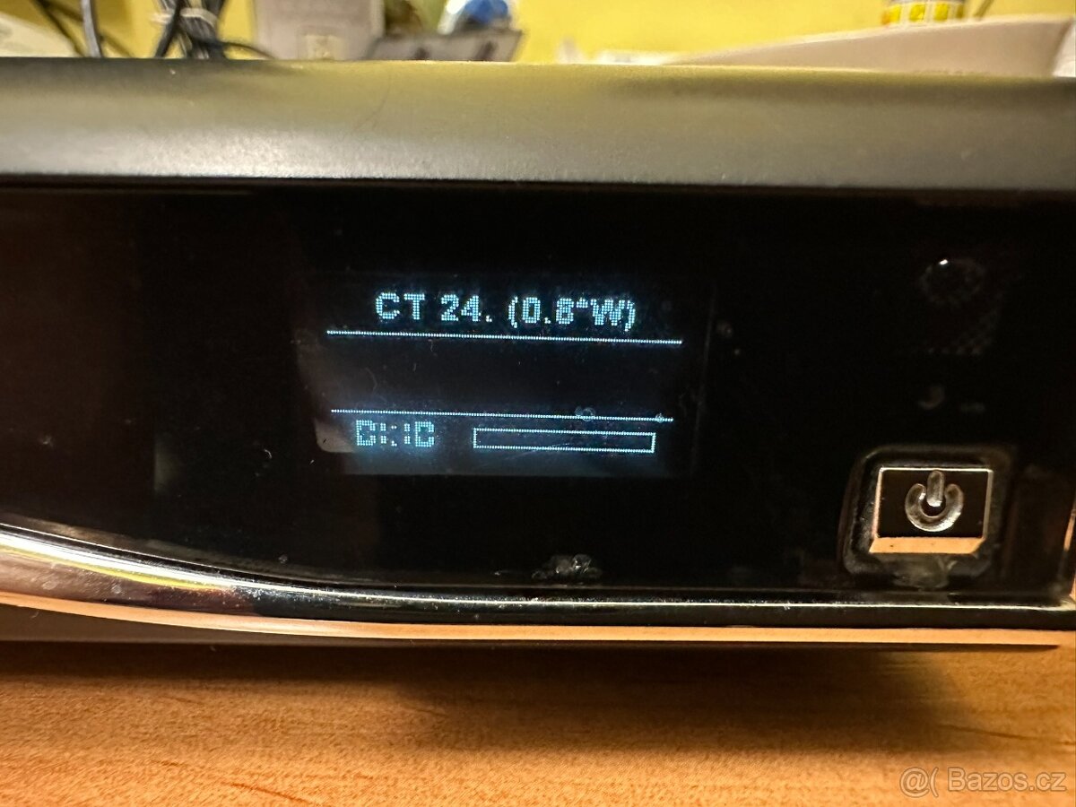 Satelitní přijímač Dreambox DM800HD