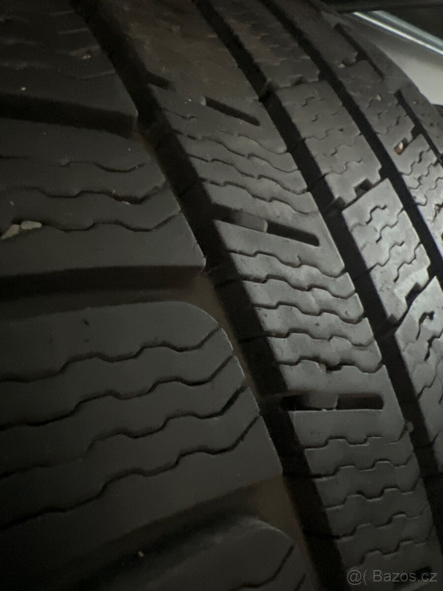 ZIMNÍ Michelin 265/40 R18 8mm