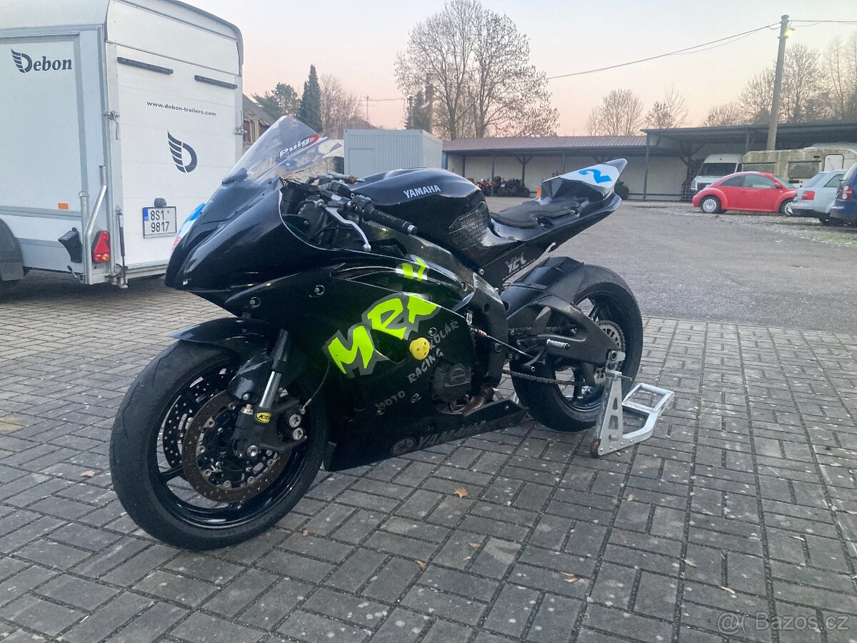 Yamaha R6 okruhovka