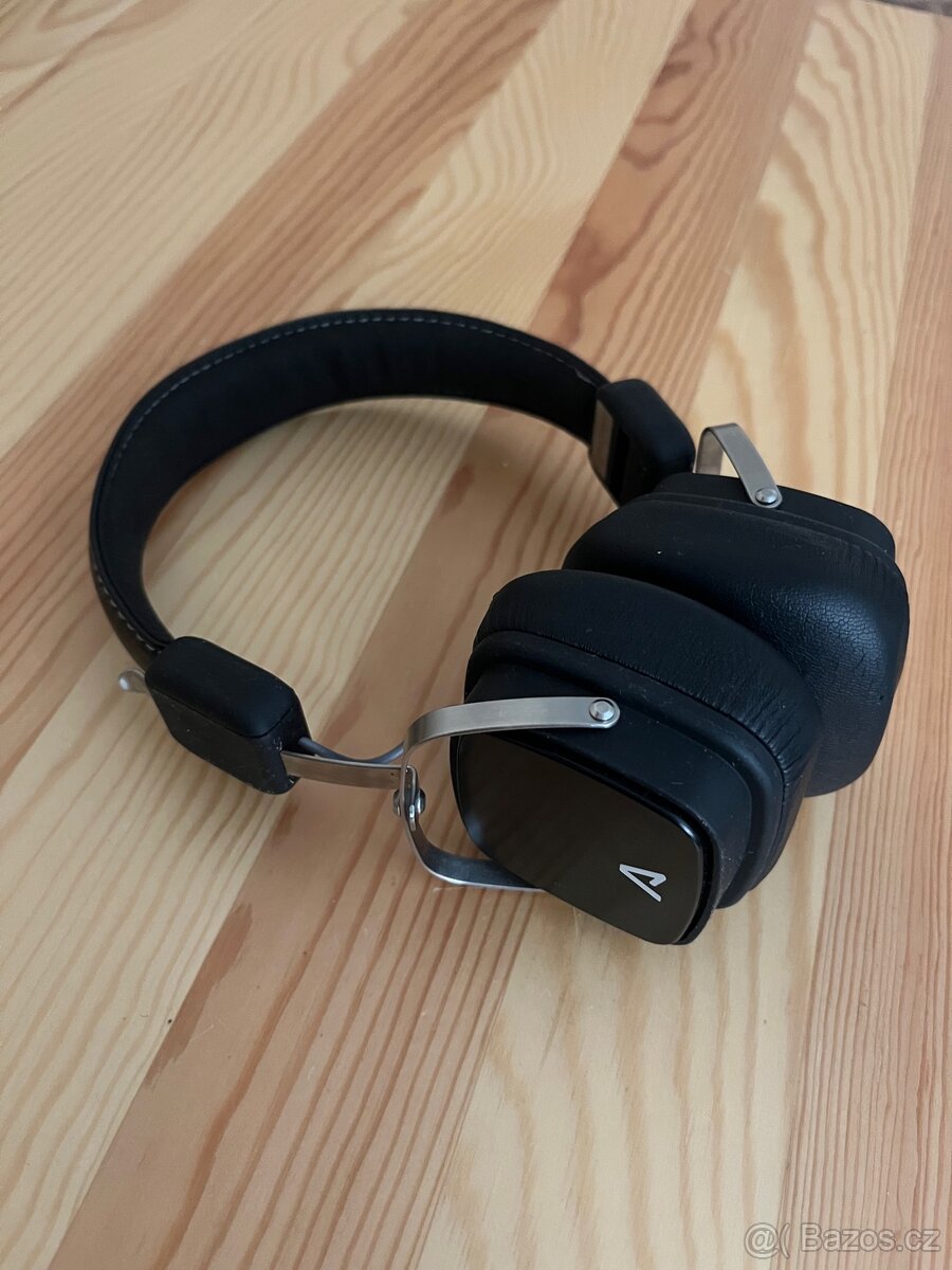 Sluchátka bezdrátová