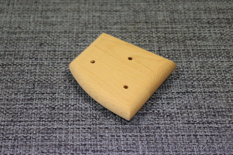 Nábytková noha tvarovaná