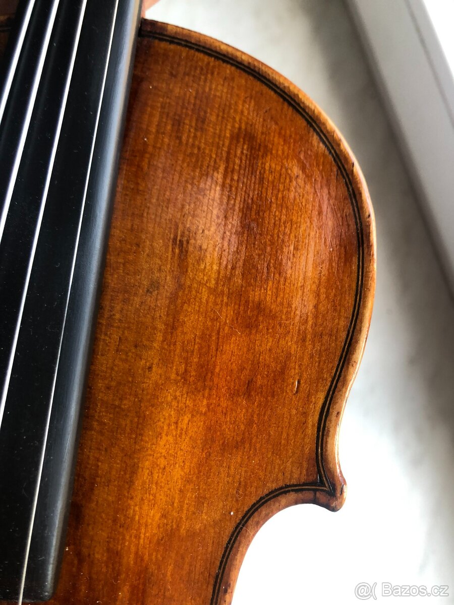 Staré housle Jacobus Stainer