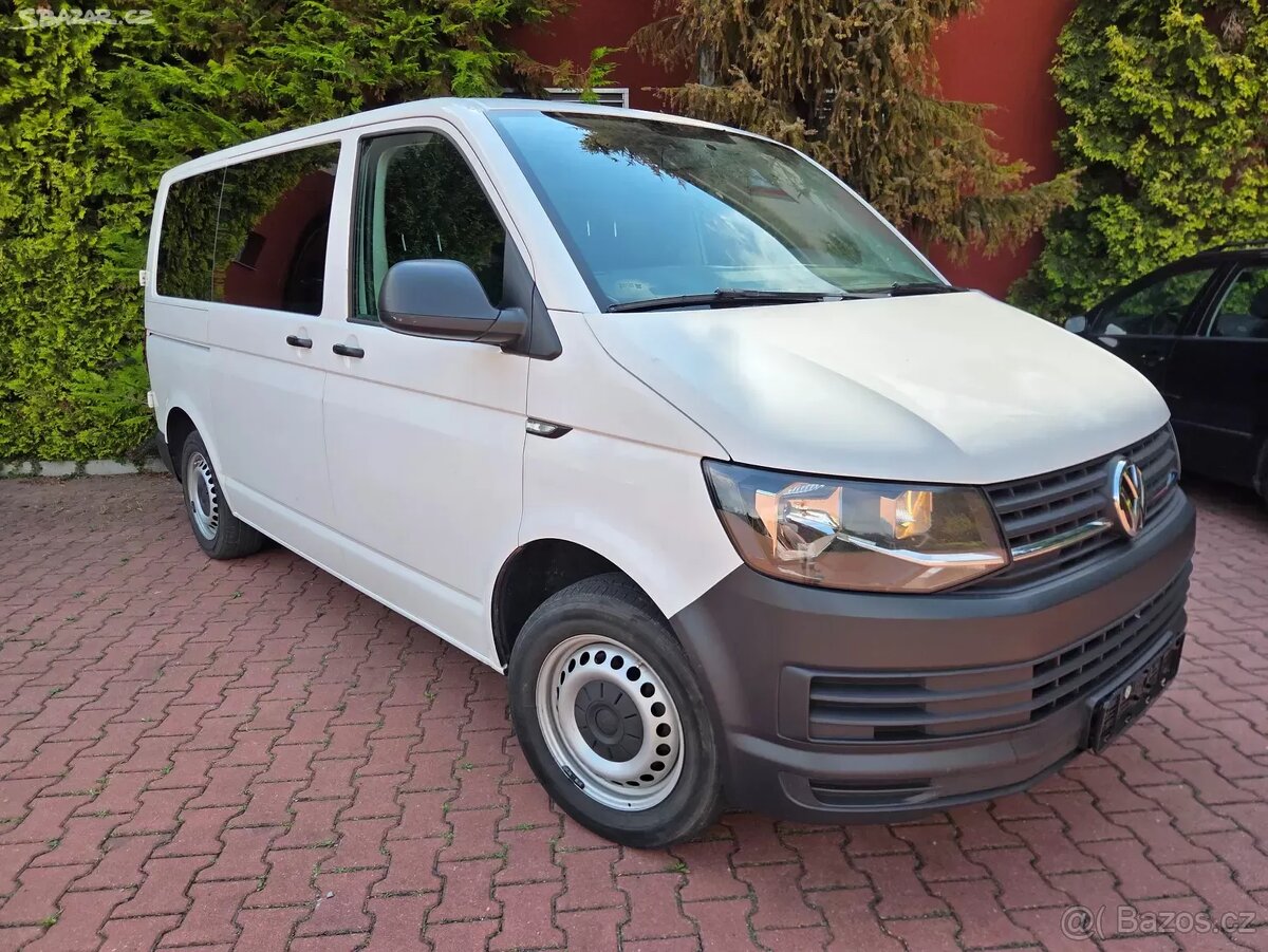 VW T6 Transporter 2.0 TDI 75kW, 8.míst, 2017, ČR