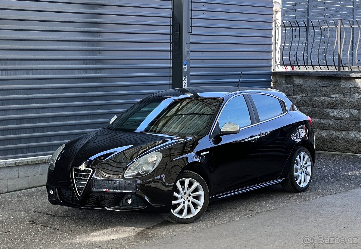 Alfa Romeo Giulietta, 1.4T, KŮŽE, NAVI, ALU